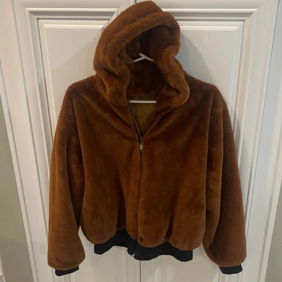 Odiva faux fur plush bomber jacket brown size M - Picture 1 of 16